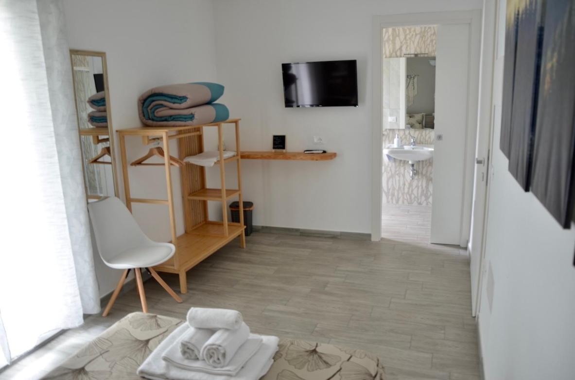 Stasonis Hotell Quartu SantʼElena Exteriör bild