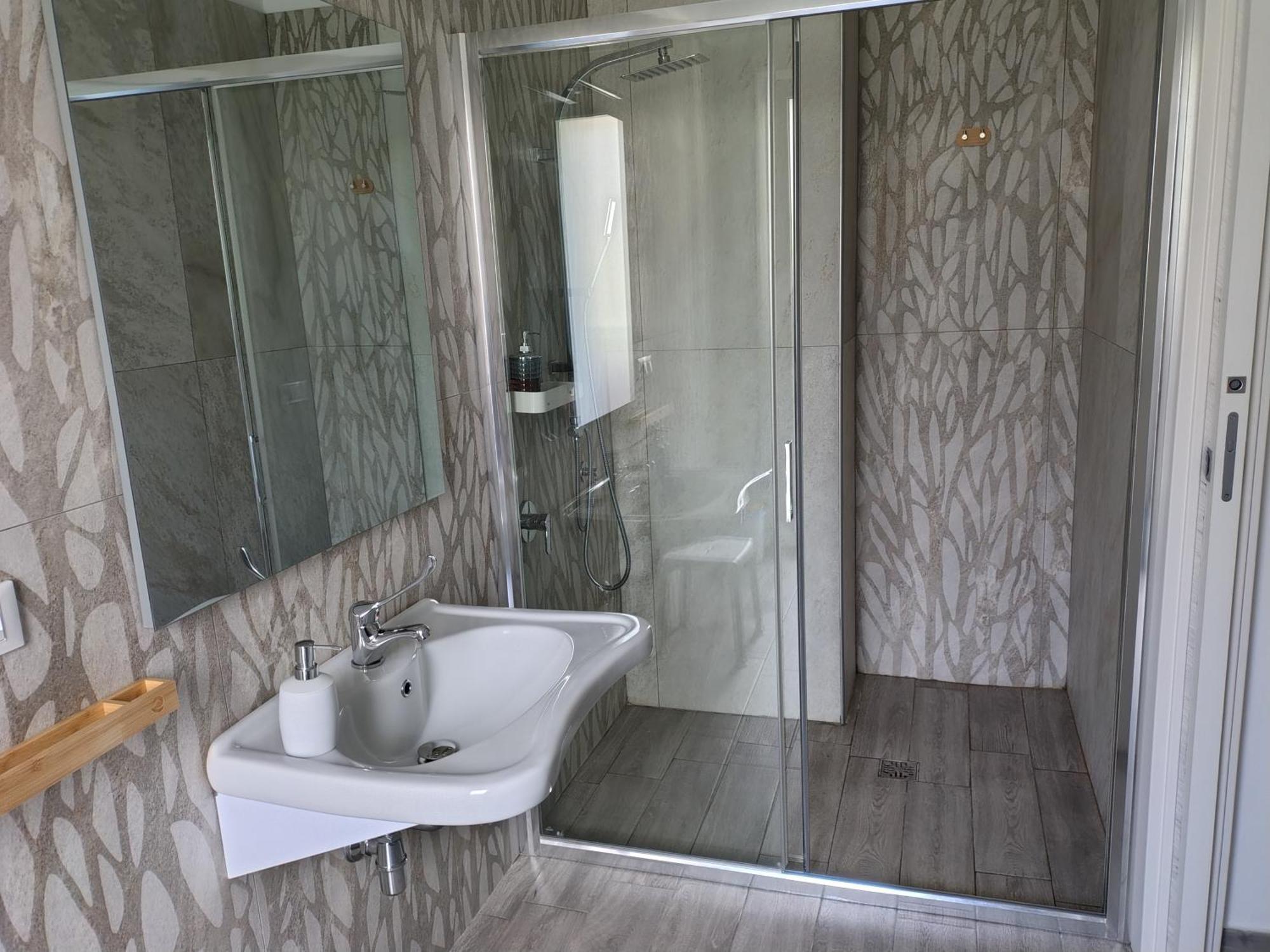 Stasonis Hotell Quartu SantʼElena Exteriör bild